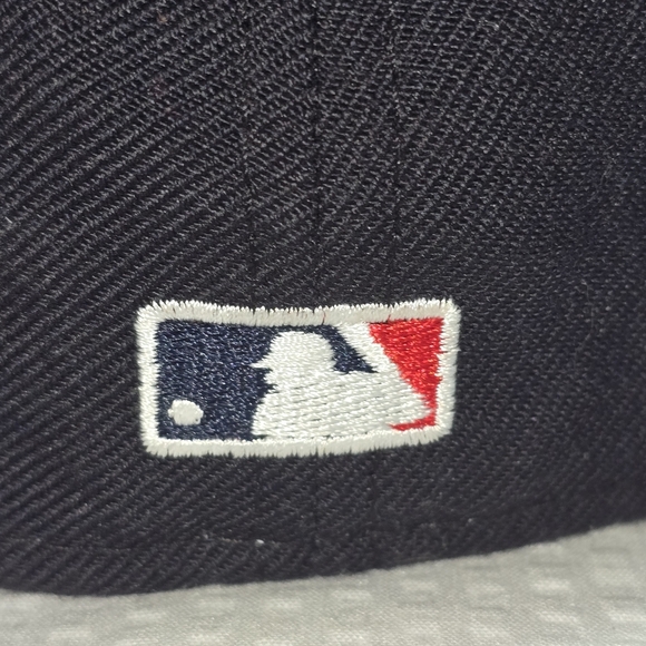 New Era Atlants Braves Baseball Cap Navy Red Euc Mens - Picture 6 of 6